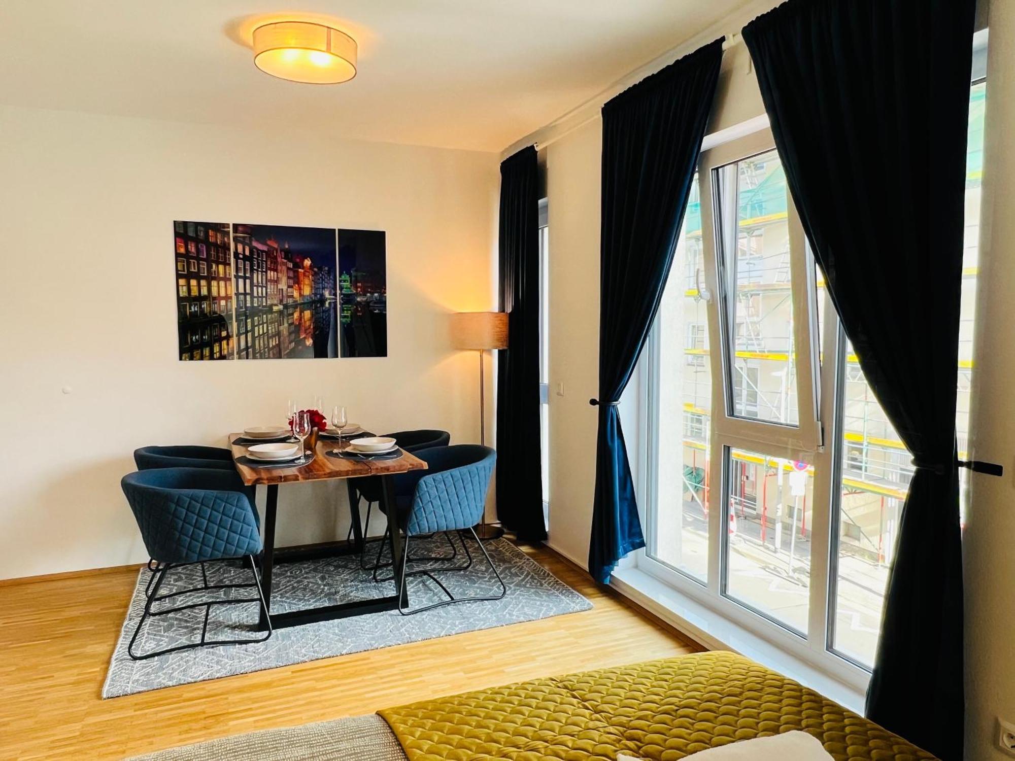 Moderne Wohnung Naehe Hbf-Lift-Tiefgarage-Contactless Check-In Hannover Exterior photo